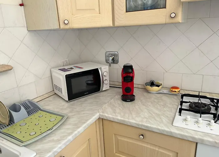 Oasi Blu * 马里纳-迪-皮特拉桑塔